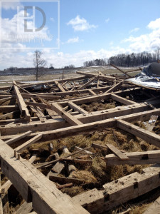 Ontario Reclaimed Wood Tables - Demolition Process HD Threshing Gerald (2)