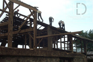 Ontario Reclaimed Wood Tables - Demolition Process HD Threshing Gerald Reinink Threshing Floor