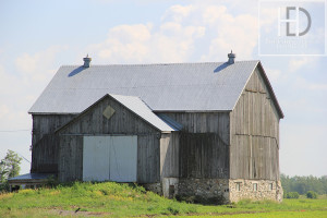 Ontario, Canada Historical Pioneer Barn Reclaimed Wood Tables Toronto Gerald Reinink