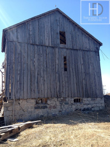 Ontario, Canada Historical Pioneer Barn Reclaimed Wood Tables Toronto Gerald Reinink