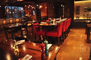 restaurant tables Ontario, pub table tops, restaurant table tops, reclaimed wood tables Ontario, reclaimed wood restaurant tables Ontario, Toronto, Burlington, epoxy