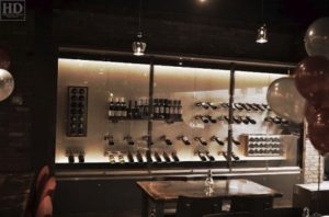 restaurant tables Ontario, pub table tops, restaurant table tops, reclaimed wood tables Ontario, reclaimed wood restaurant tables Ontario, Toronto, Burlington, epoxy