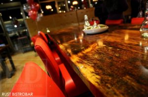 restaurant tables Ontario, pub table tops, restaurant table tops, reclaimed wood tables Ontario, reclaimed wood restaurant tables Ontario, Toronto, Burlington, epoxy