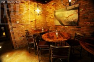 restaurant tables Ontario, pub table tops, restaurant table tops, reclaimed wood tables Ontario, reclaimed wood restaurant tables Ontario, Toronto, Burlington, epoxy