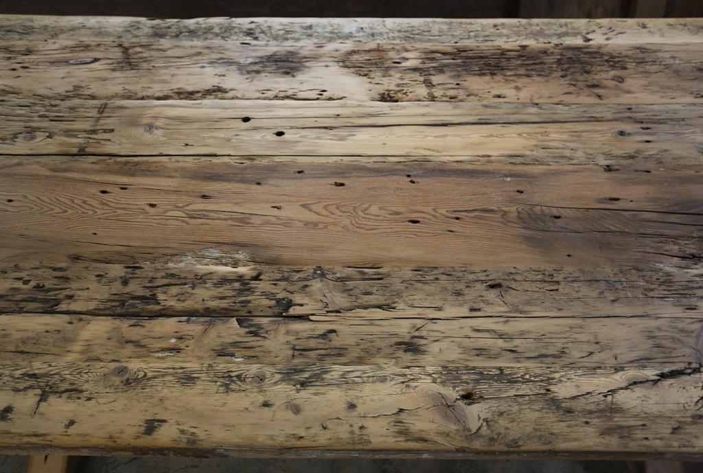 custom reclaimed wood furniture, mennonite furniture, Ontario, Gerald Reinink, epoxy finish