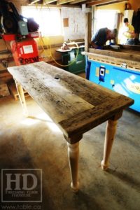 reclaimed wood console table, reclaimed wood sofa table, reclaimed wood hall table, reclaimed wood table Ontario, mennonite furniture, custom reclaimed wood furniture, solid wood furniture Ontario, cottage furniture Ontario, farmhouse table