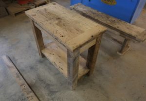 reclaimed wood console table, reclaimed wood sofa table, reclaimed wood hall table, reclaimed wood table Ontario, mennonite furniture, custom reclaimed wood furniture, solid wood furniture Ontario, cottage furniture Ontario, farmhouse table
