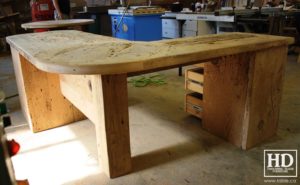 desk, desk, reclaimed wood desks, Ontario, HD Threshing Floor Furniture, Gerald Reinink, rustic,