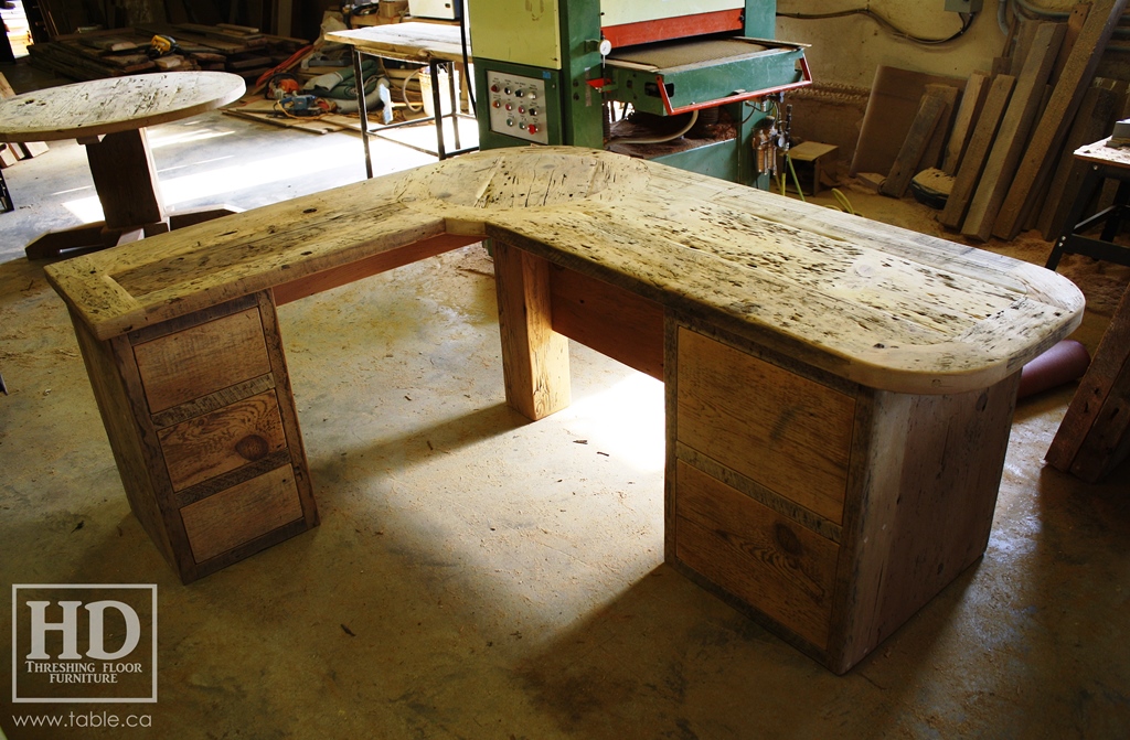 desk, desk, reclaimed wood desks, Ontario, HD Threshing Floor Furniture, Gerald Reinink, rustic. Ontario