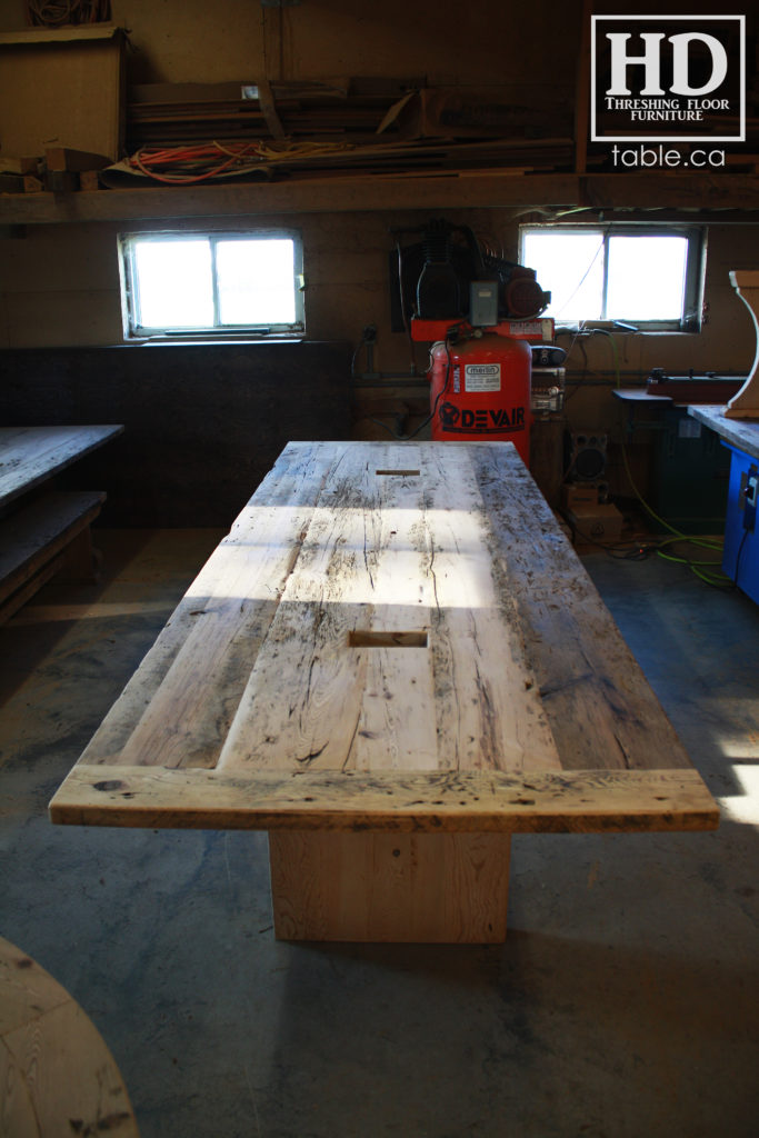 reclaimed wood table Ontario