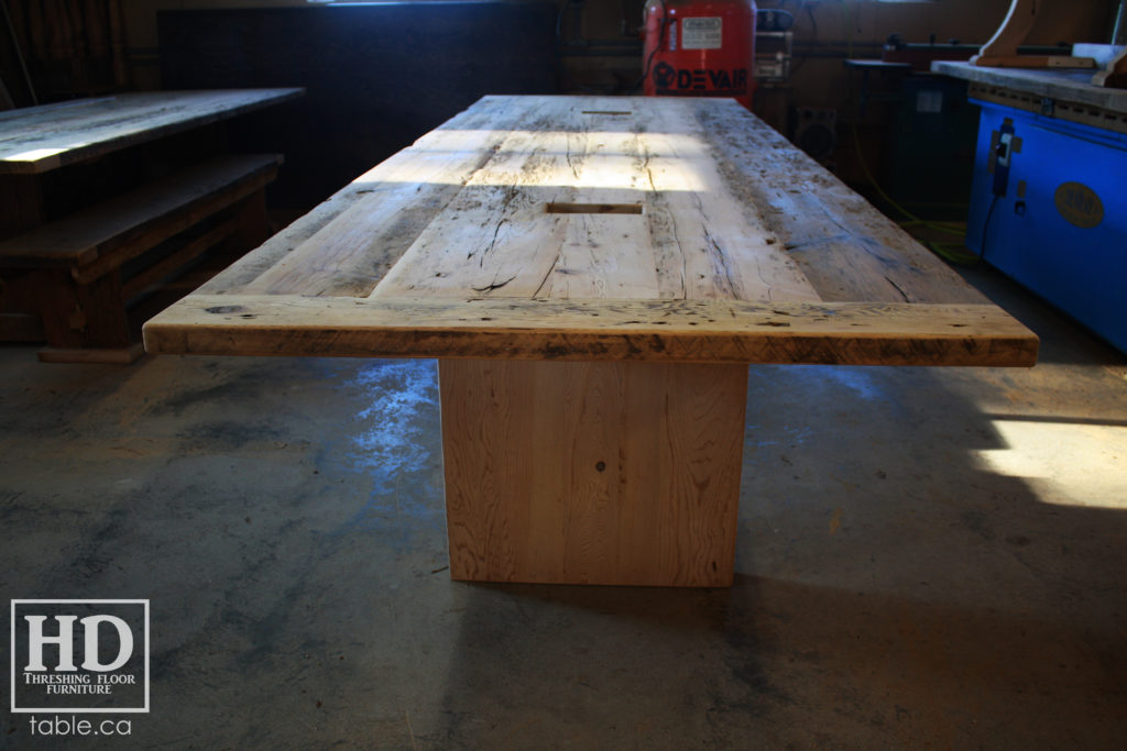 reclaimed wood table Ontario