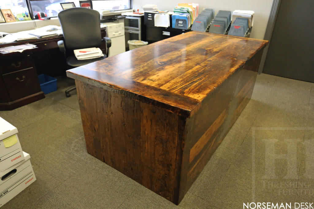 reclaimed wood desk, custom desk, etobicoke, ontario, barnwood desk, Ontario, unique desks ontario, hd threshing, gerald reinink, office furniture ontario