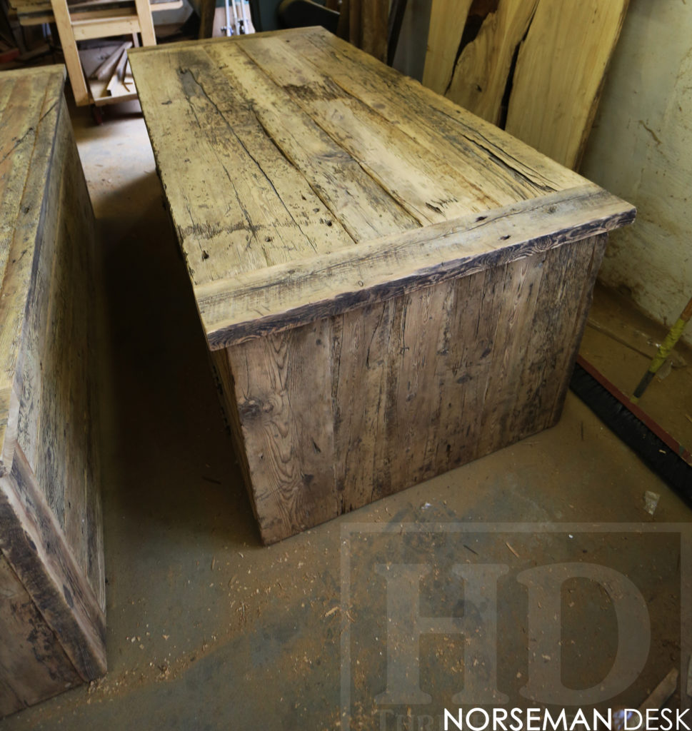 reclaimed wood desk, custom desk, etobicoke, ontario, barnwood desk, Ontario, unique desks ontario, hd threshing, gerald reinink, office furniture ontario