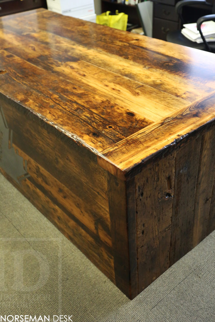 reclaimed wood desk, custom desk, etobicoke, ontario, barnwood desk, Ontario, unique desks ontario, hd threshing, gerald reinink, office furniture ontario