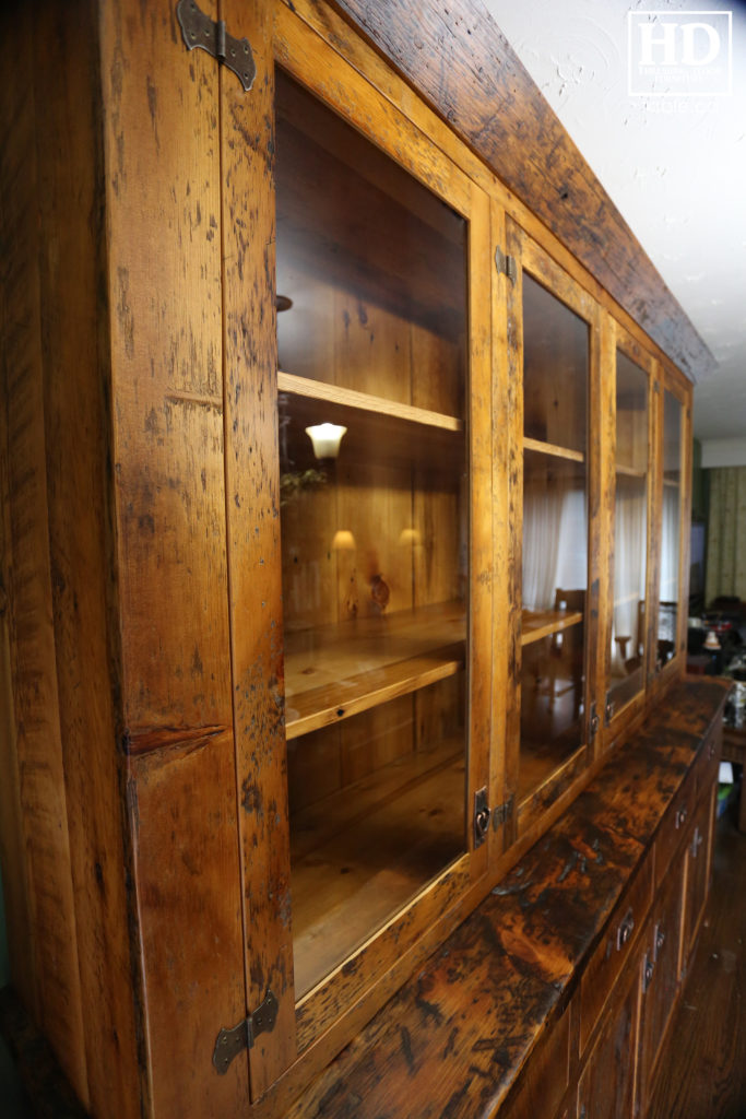 Reclaimed Wood Hutch by HD Threshing Floor Furniture / www.table.ca