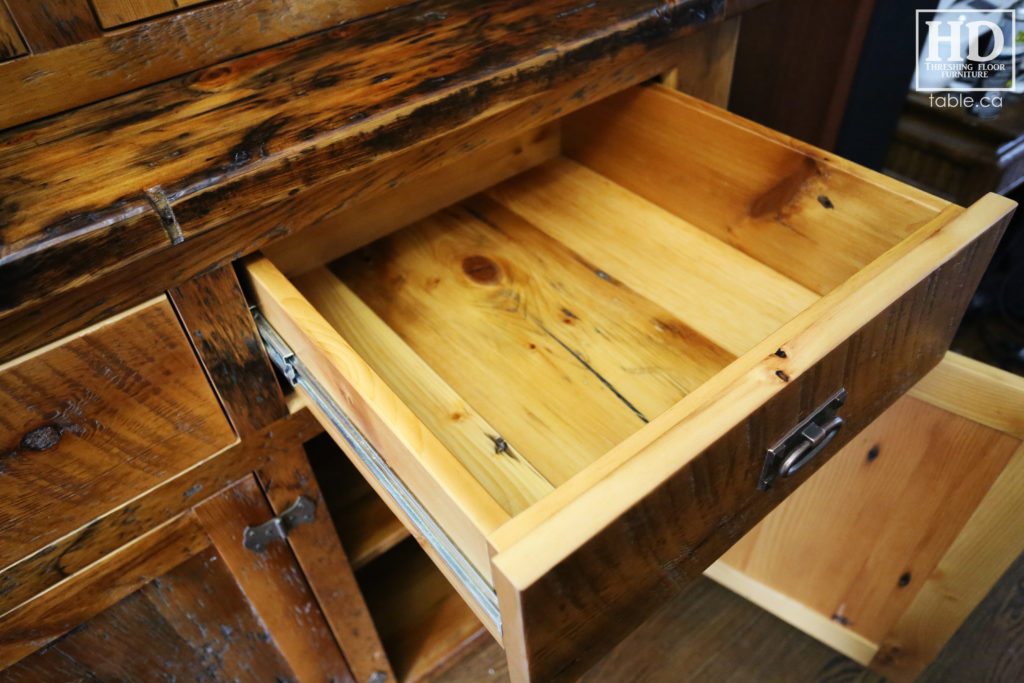 Reclaimed Wood Hutch by HD Threshing Floor Furniture / www.table.ca