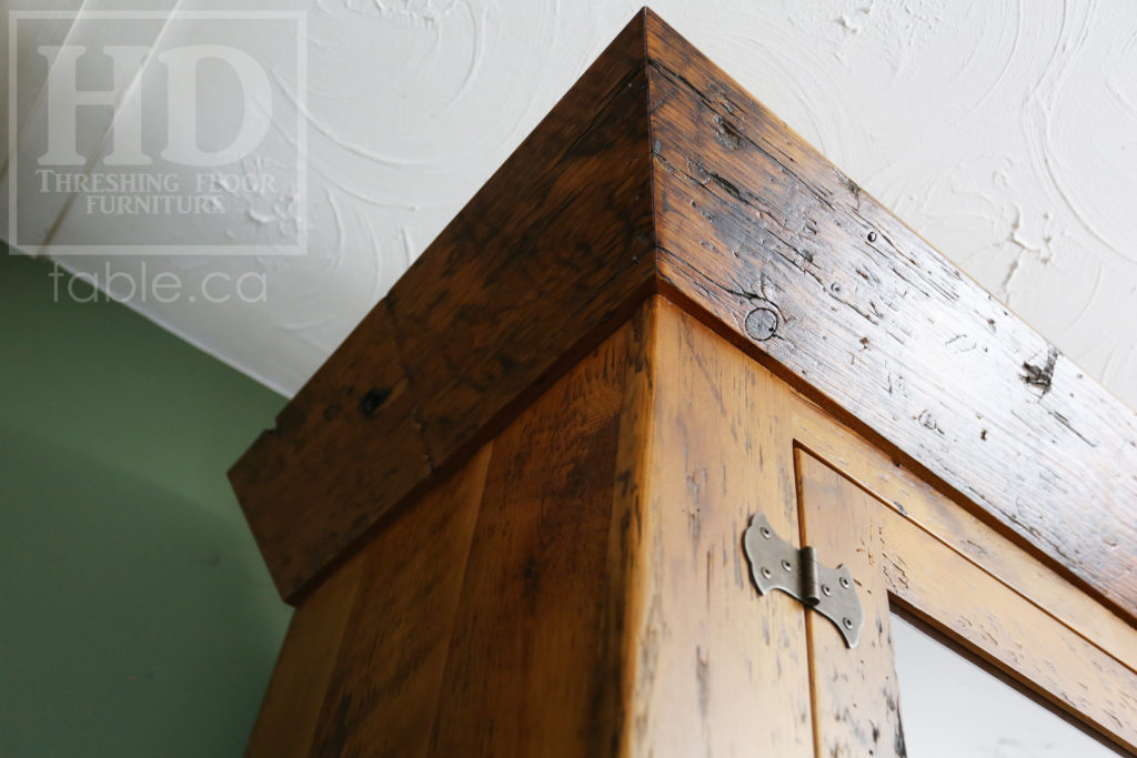 Reclaimed Wood Hutch by HD Threshing Floor Furniture / www.table.ca