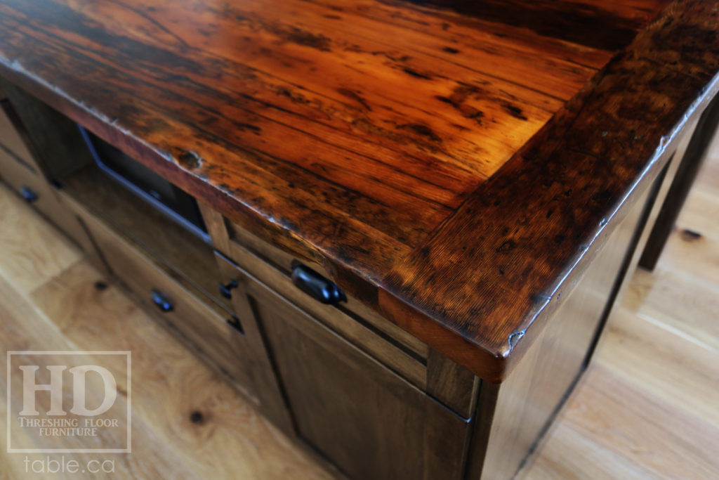 Reclaimed Wood Island Top by HD Threshing Floor Furniture / www.table.ca