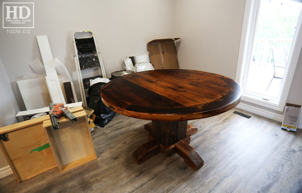 Barnboard Round Table made from Ontario Barnwood by HD Threshing Floor Furniture / www.table.ca