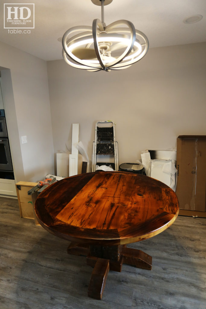 Barnboard Round Table made from Ontario Barnwood by HD Threshing Floor Furniture / www.table.ca