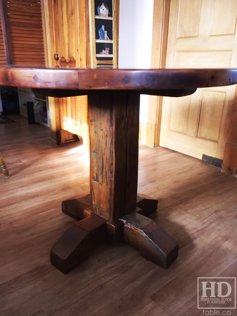 Cottage Round Table made from Ontario Barnwood by HD Threshing Floor Furniture / www.table.ca