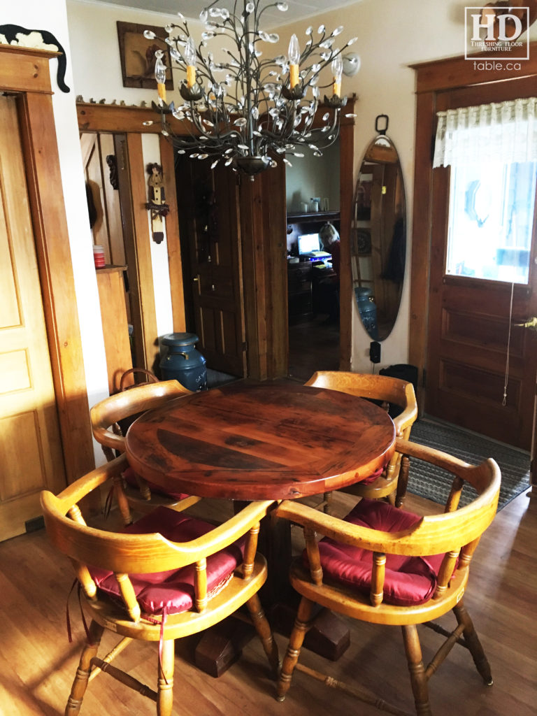 Cottage Round Table made from Ontario Barnwood by HD Threshing Floor Furniture / www.table.ca