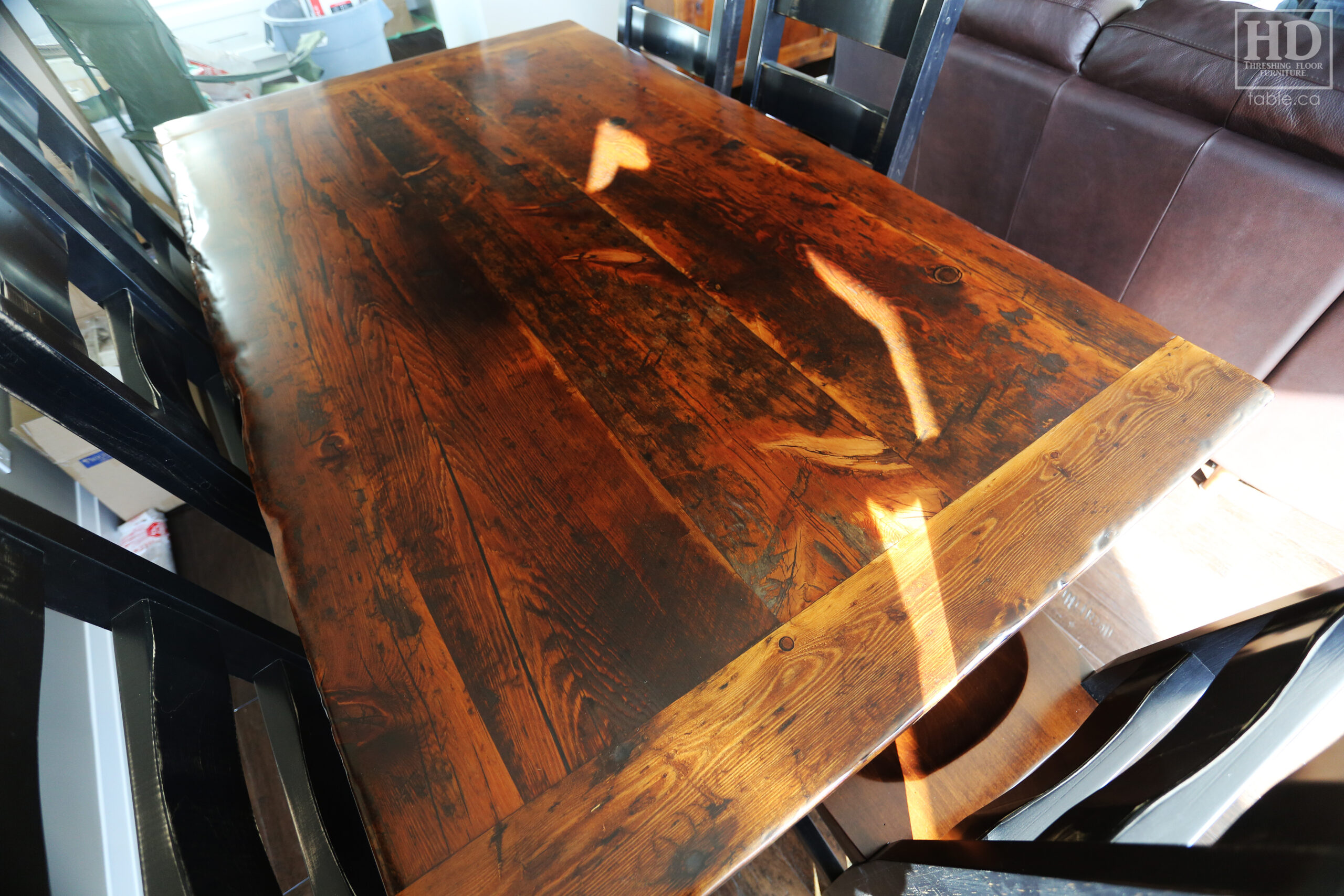 Barnboard Table made from Ontario Barnwood by HD Threshing Floor Furniture / www.table.ca