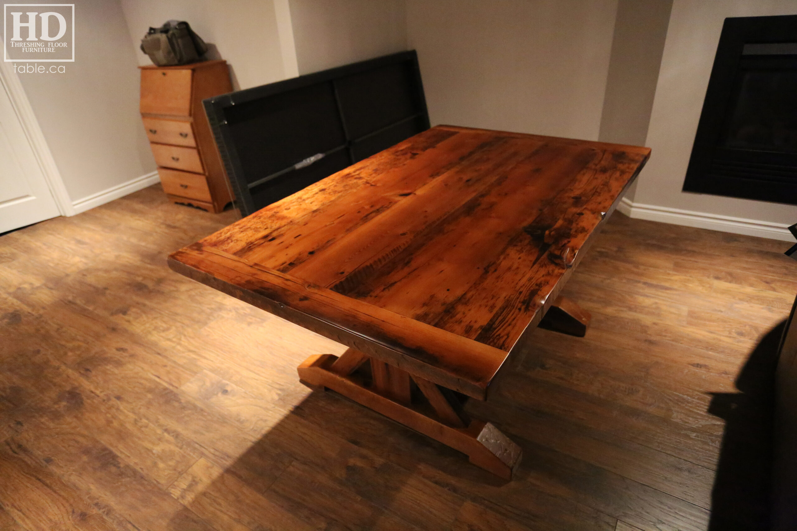 Ontario Barnwood Table by HD Threshing Floor Furniture / www.table.ca