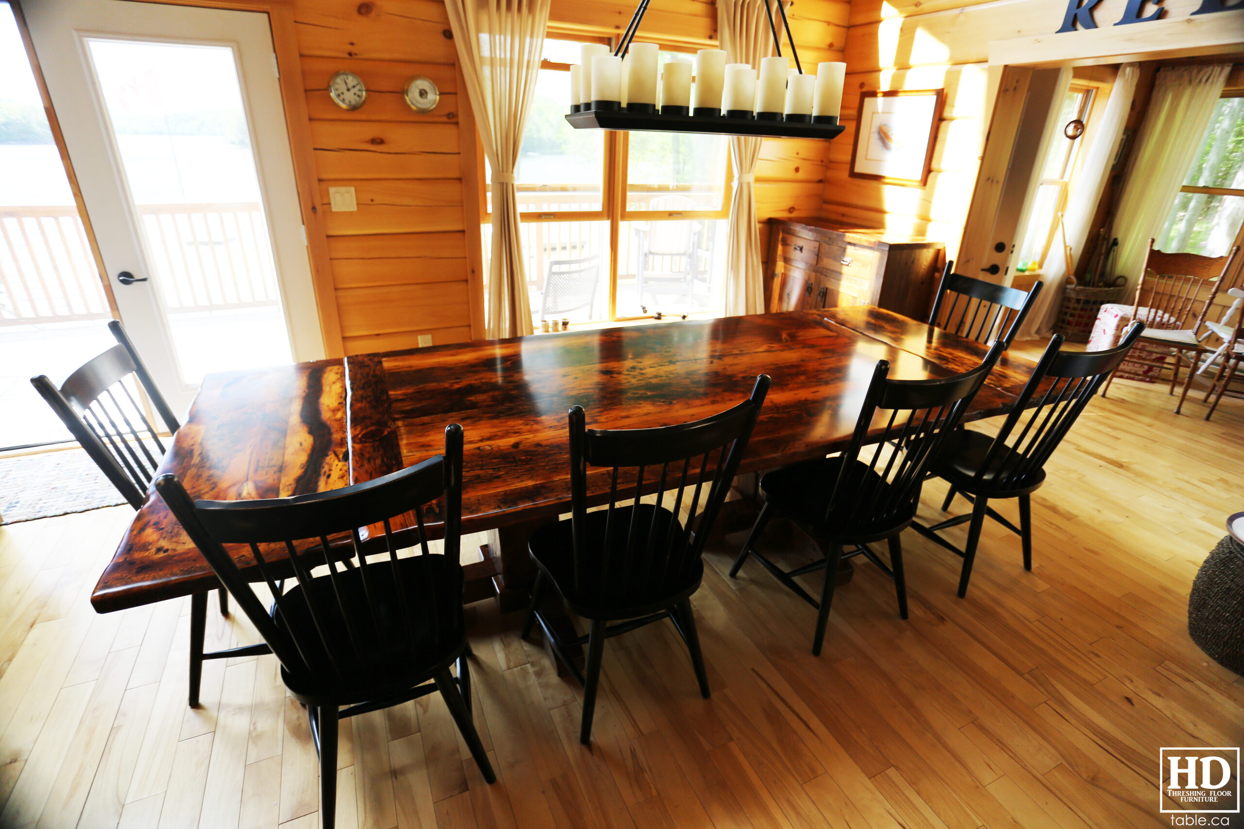 Reclaimed Wood Cottage Table by HD Threshing Floor Furniture / www.table.ca