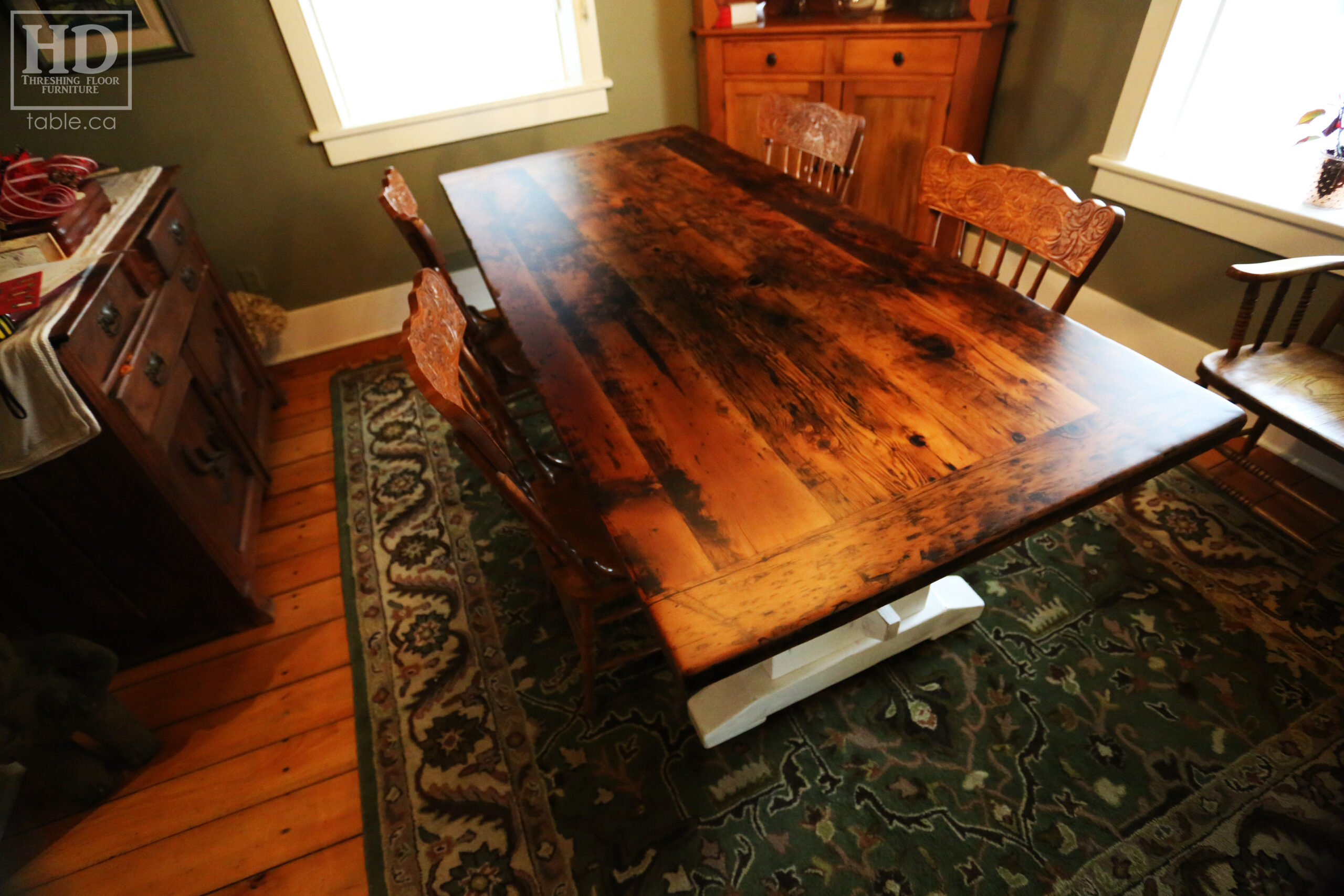 Custom Reclaimed Wood Table by HD Threshing Floor Furniture / www.table.ca