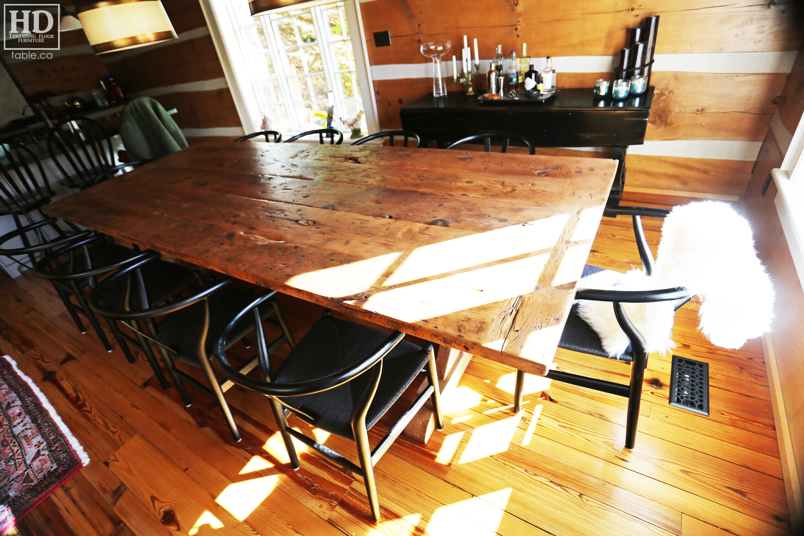 Distressed Reclaimed Wood Table by HD Threshing Floor Furniture / www.table.ca