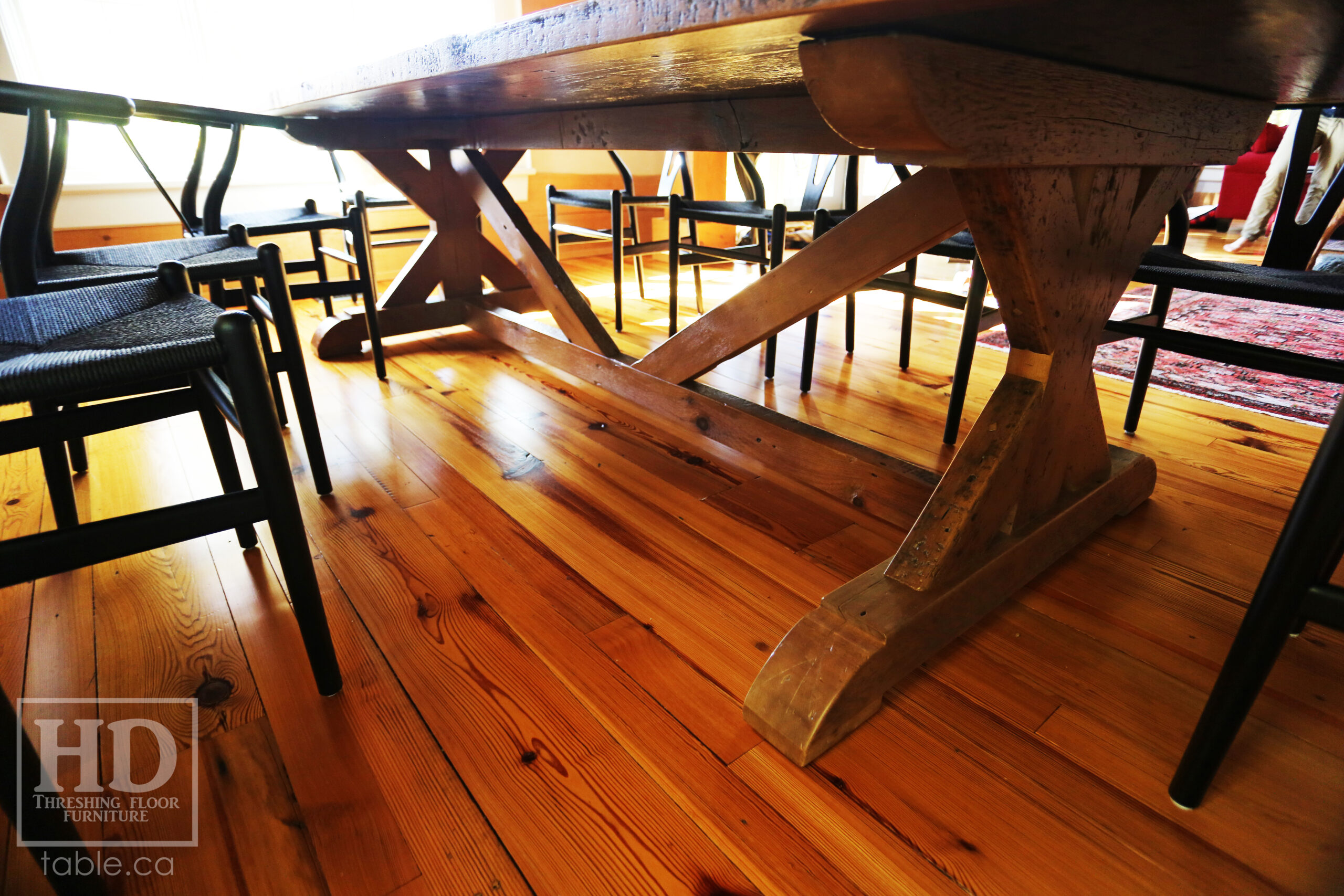 Distressed Reclaimed Wood Table by HD Threshing Floor Furniture / www.table.ca