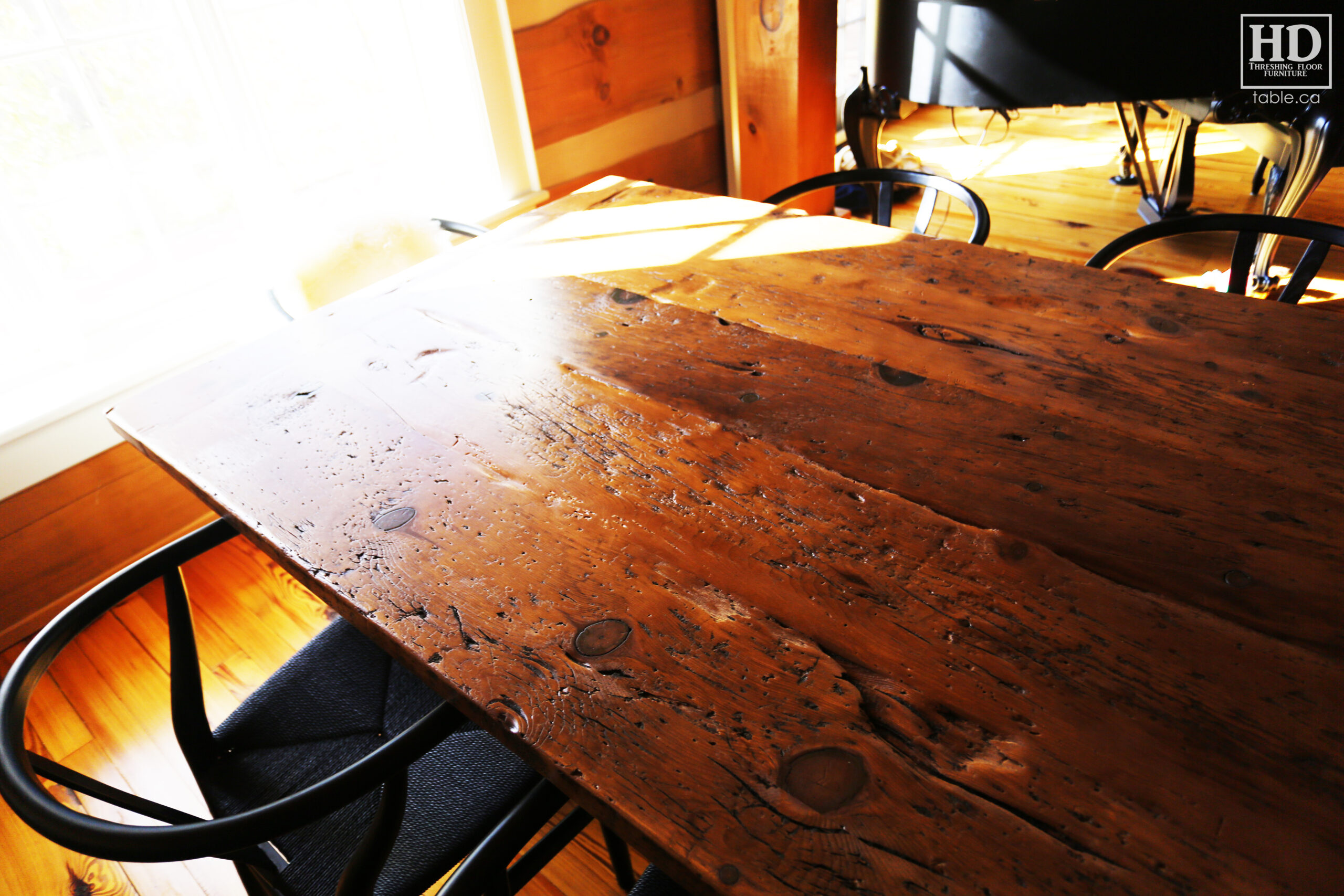 Distressed Reclaimed Wood Table by HD Threshing Floor Furniture / www.table.ca