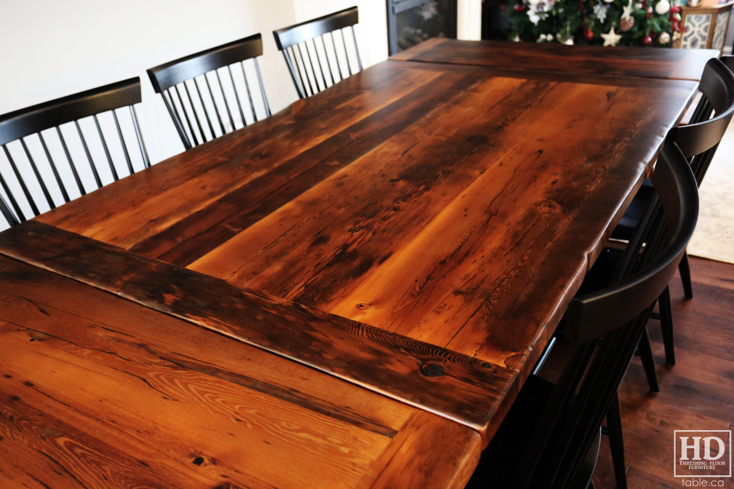 Extendable Reclaimed Wood Table by HD Threshing Floor Furniture / www.table.ca