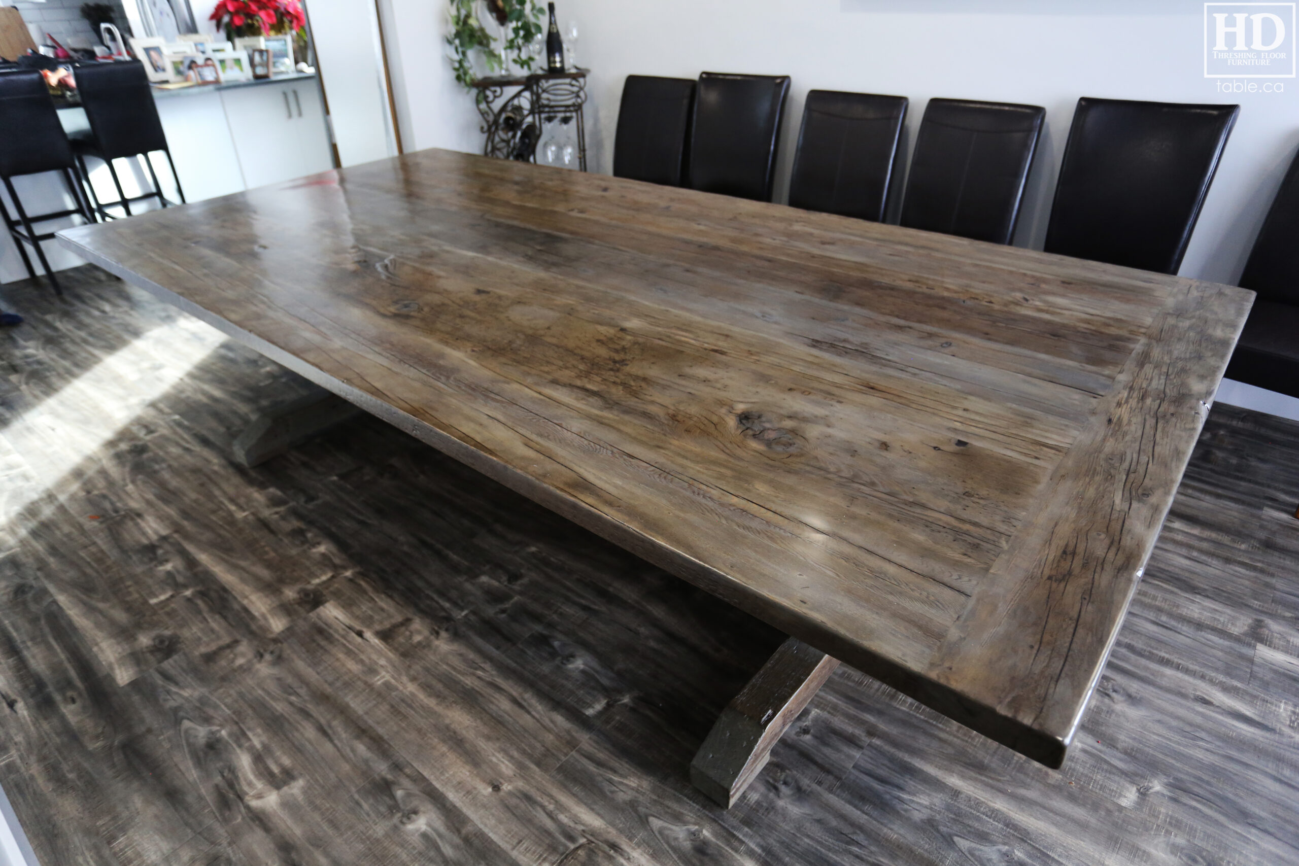 Grey Barnwood Table by HD Threshing Floor Furniture / www.table.ca