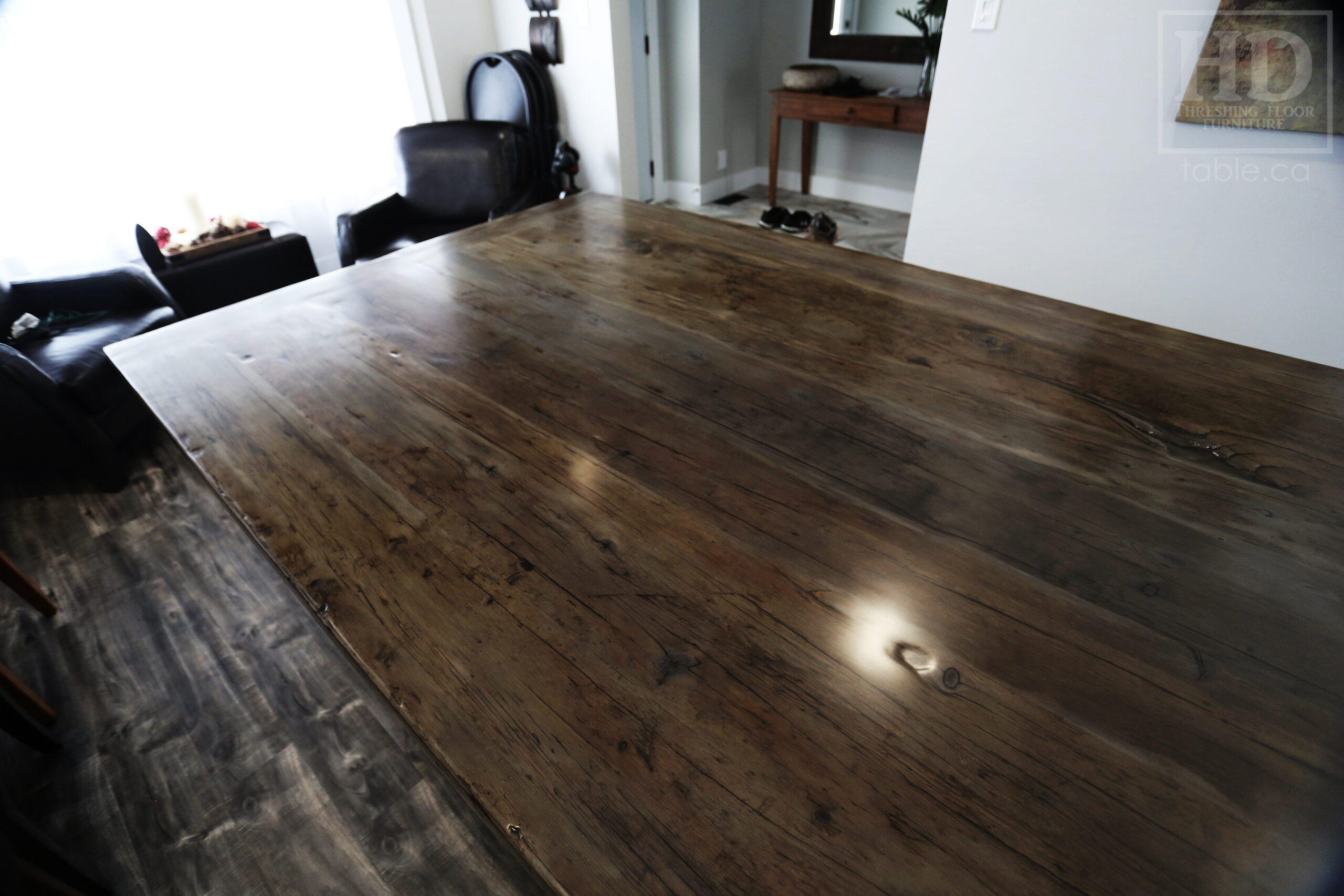 Grey Barnwood Table by HD Threshing Floor Furniture / www.table.ca