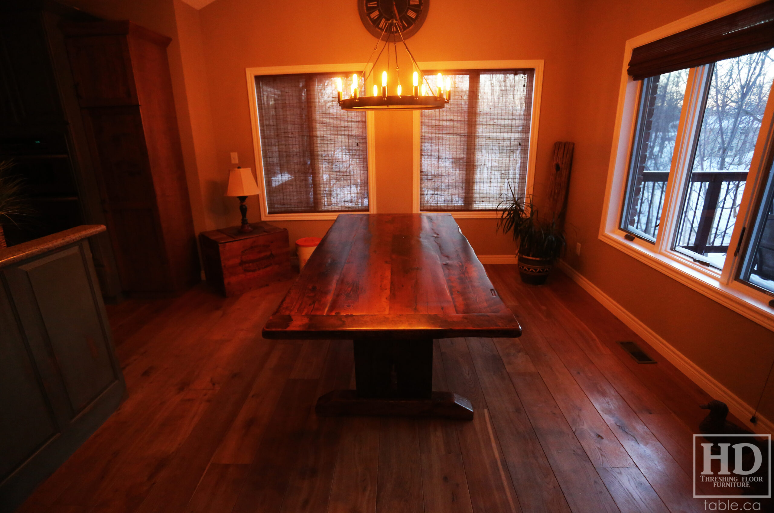 Hemlock Table by HD Threshing Floor Furniture / www.table.ca
