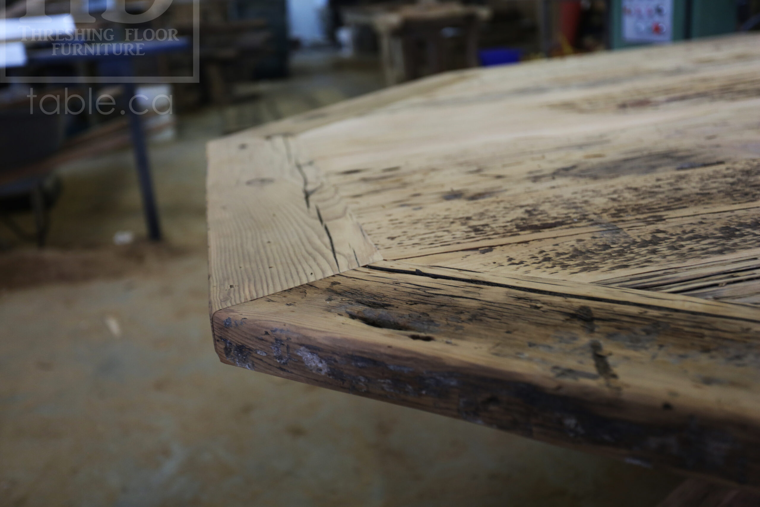 Octagon Reclaimed Wood Table by HD Threshing Floor Furniture / www.table.ca