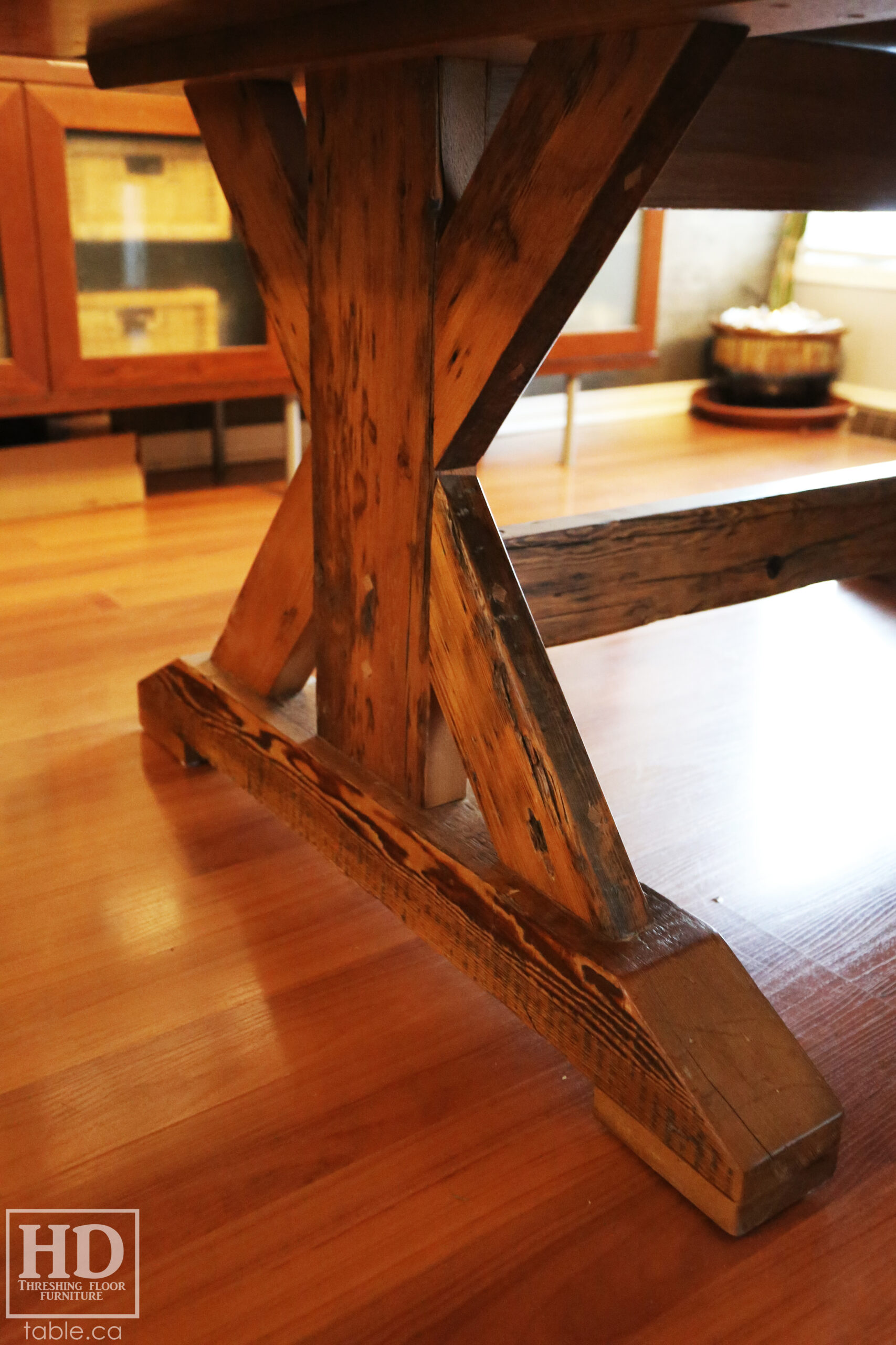 Reclaimed Wood Table by HD Threshing Floor Furniture / www.table.ca