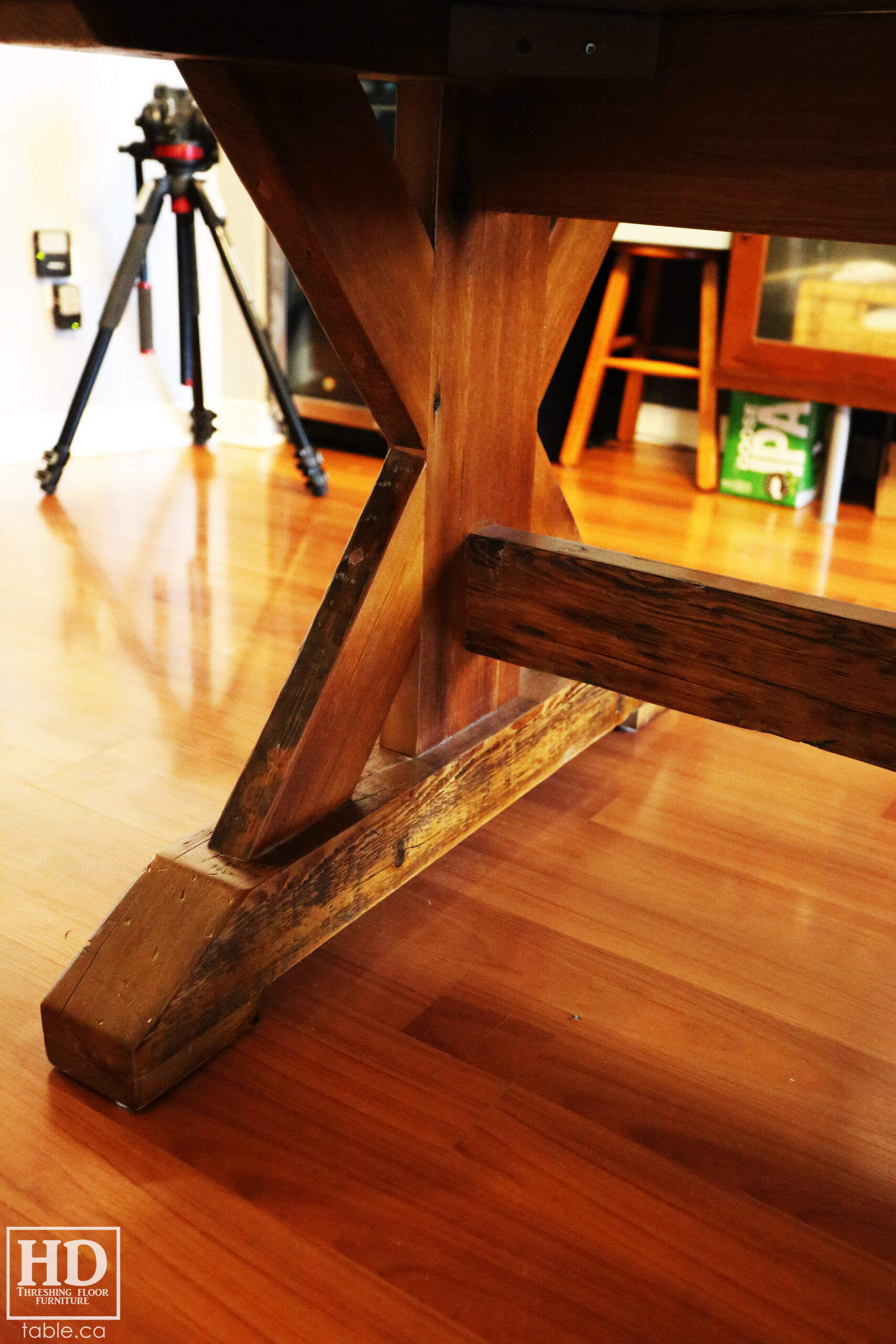 Reclaimed Wood Table by HD Threshing Floor Furniture / www.table.ca