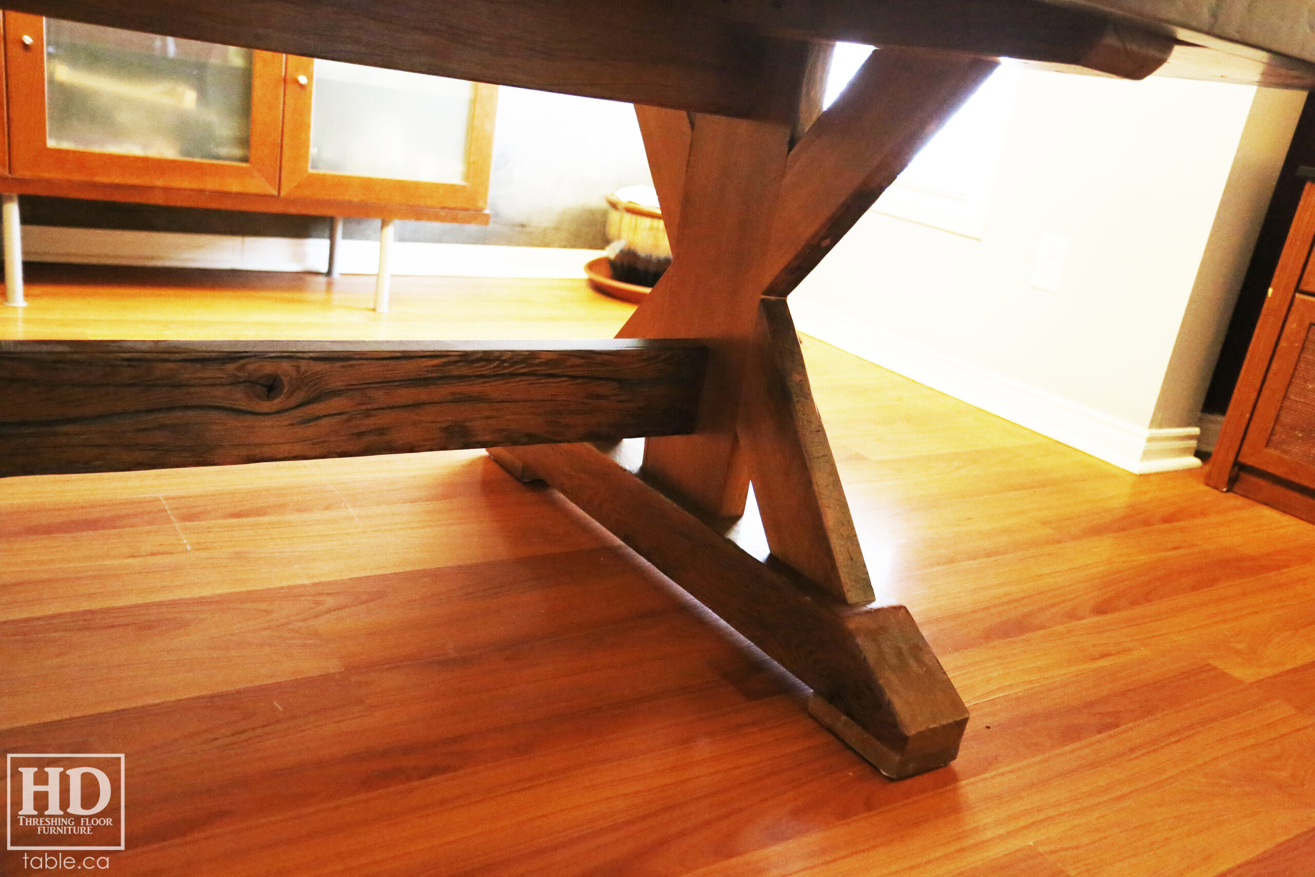 Reclaimed Wood Table by HD Threshing Floor Furniture / www.table.ca