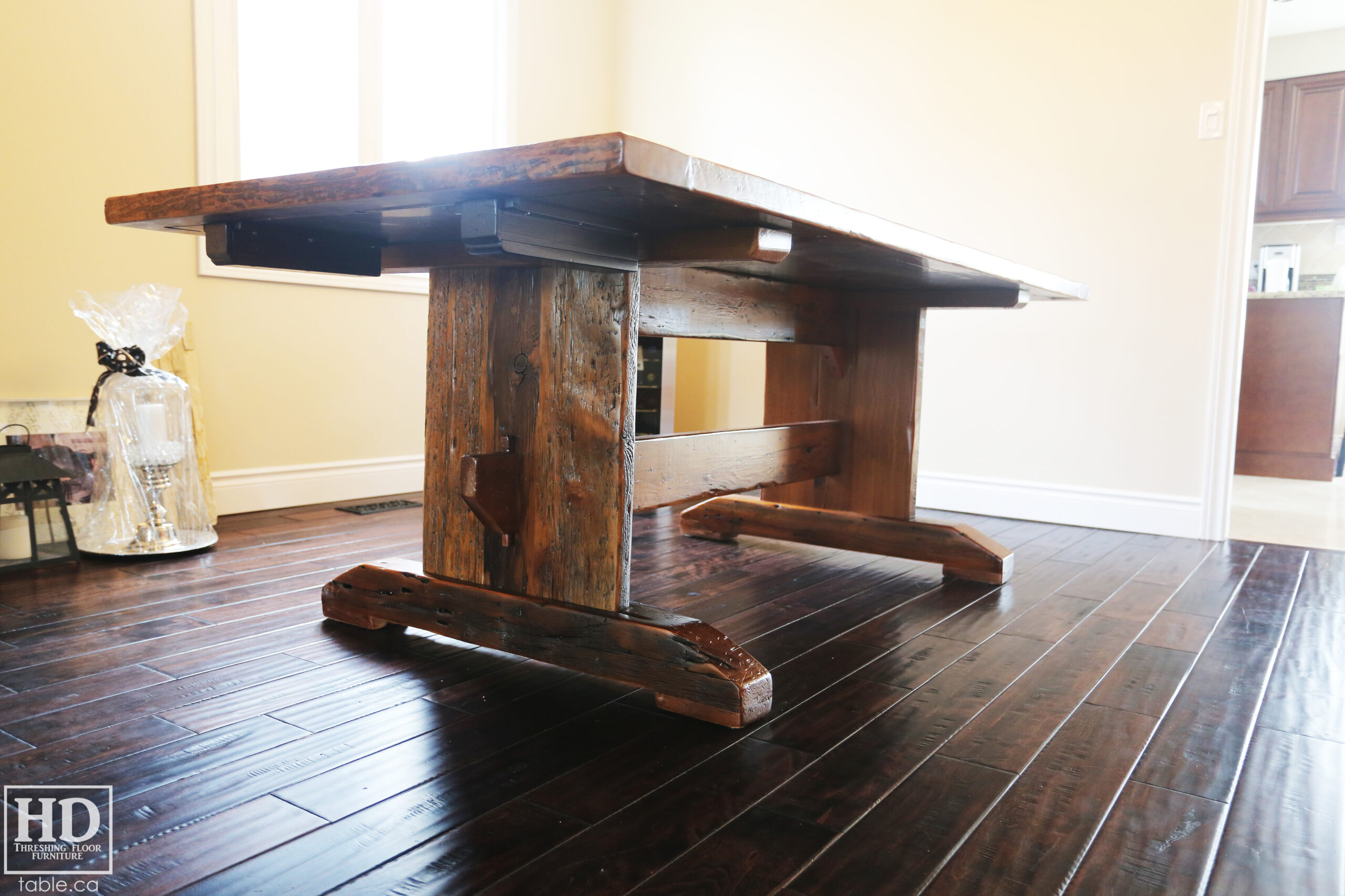 Trestle Table by HD Threshing Floor Furniture / www.table.ca