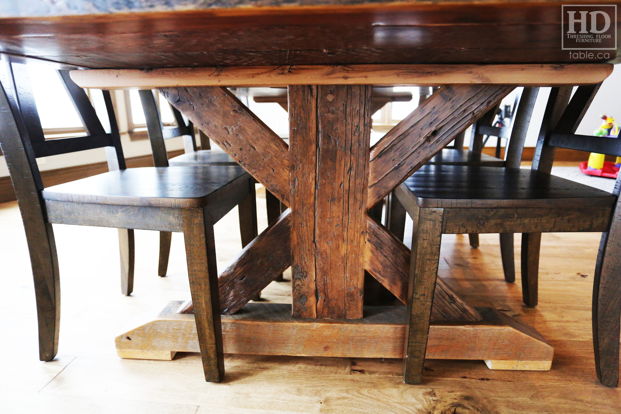 Distressed Reclaimed Wood Table by HD Threshing Floor Furniture / www.table.ca