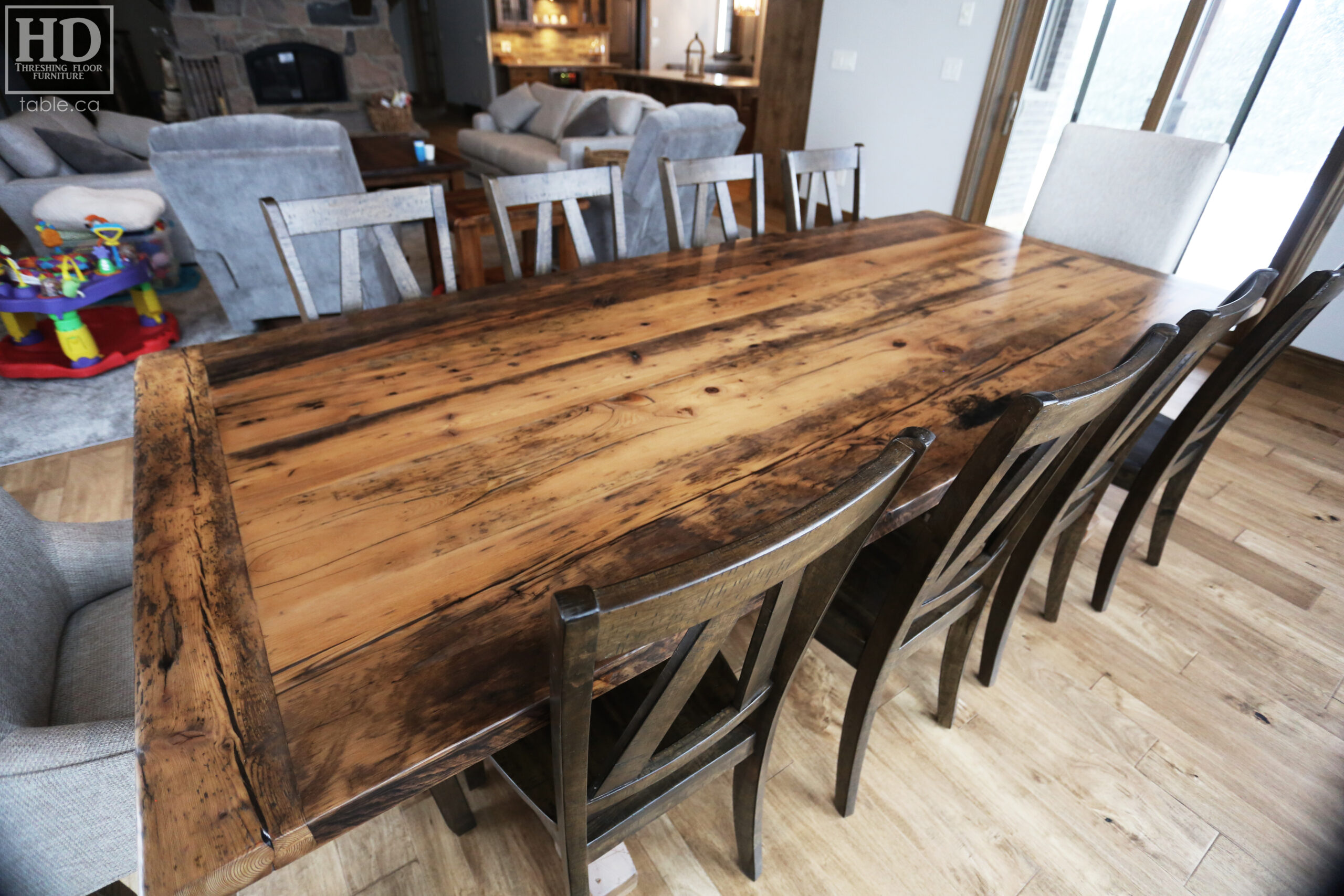 Distressed Reclaimed Wood Table by HD Threshing Floor Furniture / www.table.ca