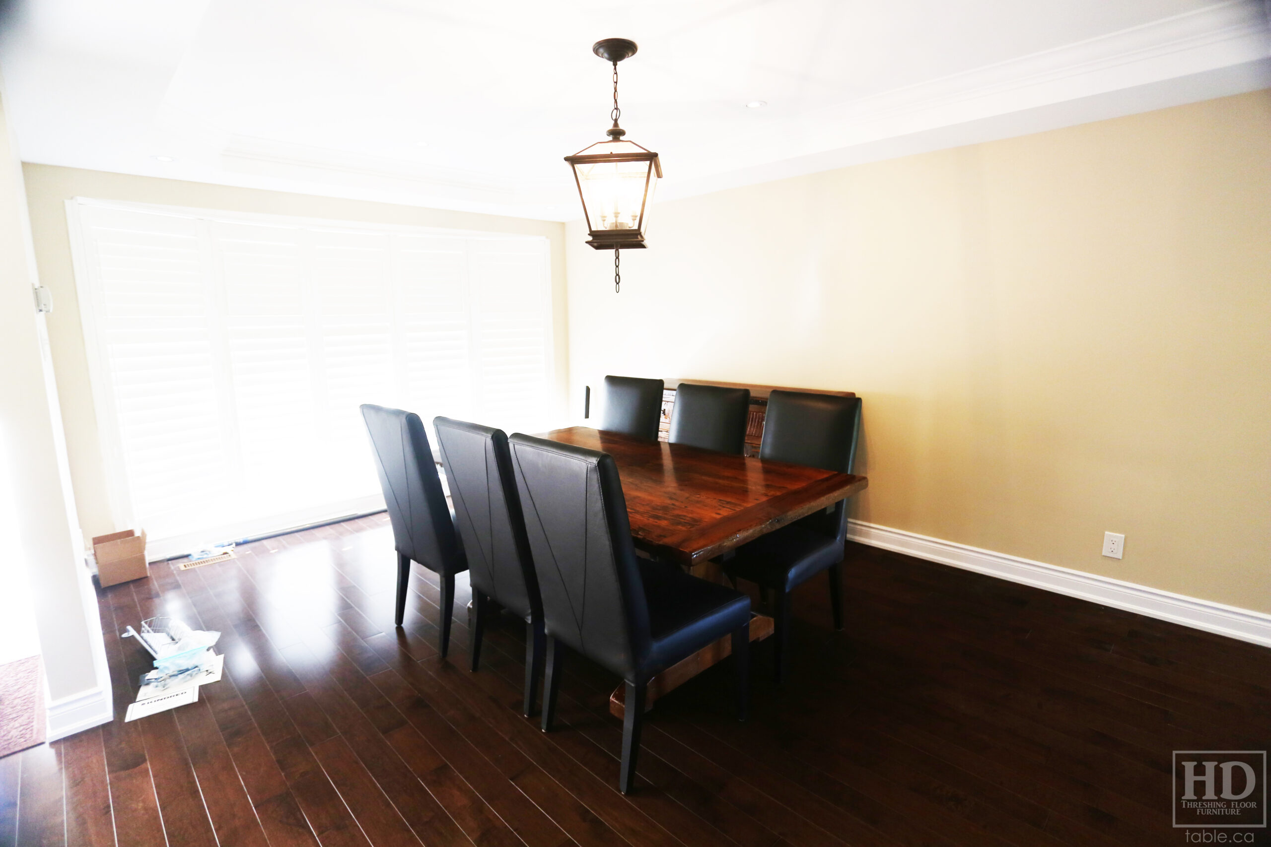 Hemlock Barnwood Table by HD Threshing Floor Furniture / www.table.ca