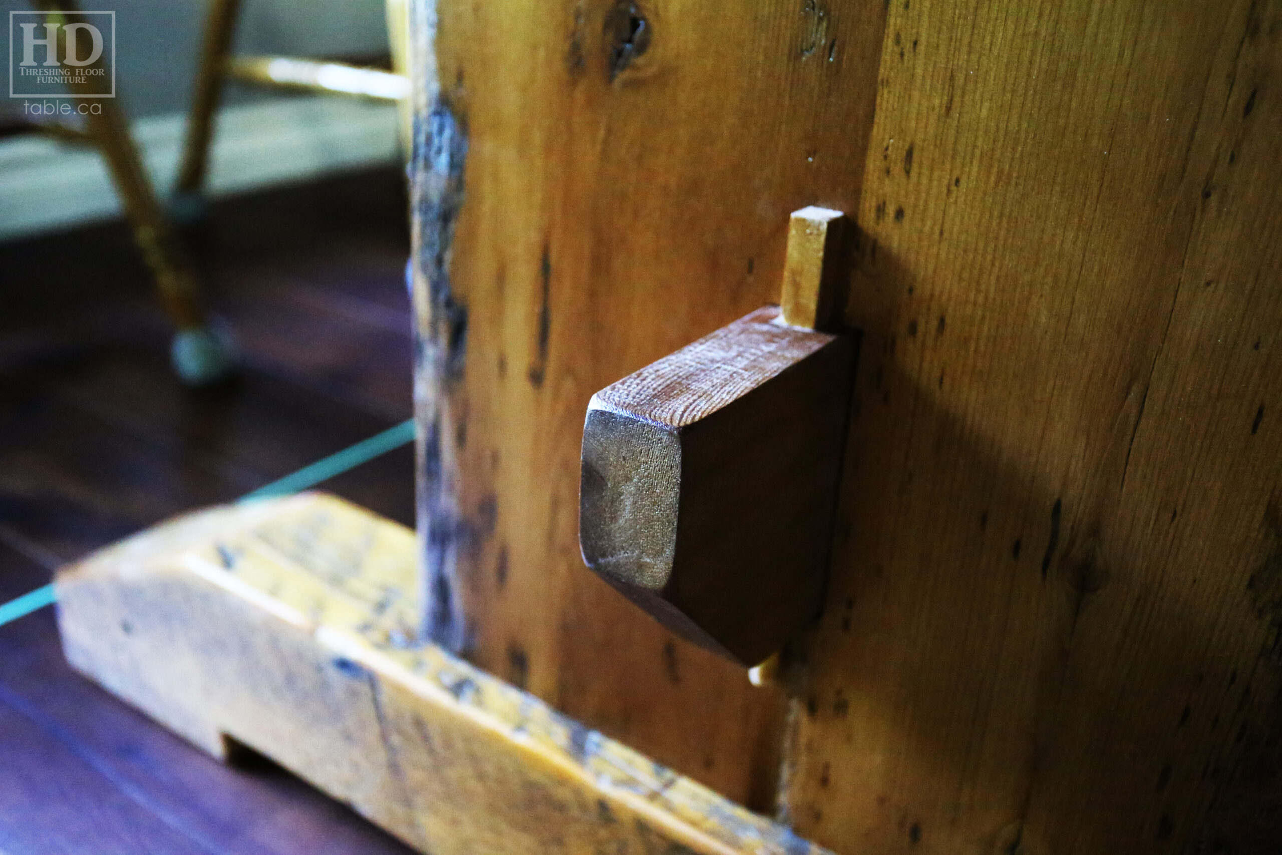 Rustic Wood Table by HD Threshing Floor Furniture / www.table.ca