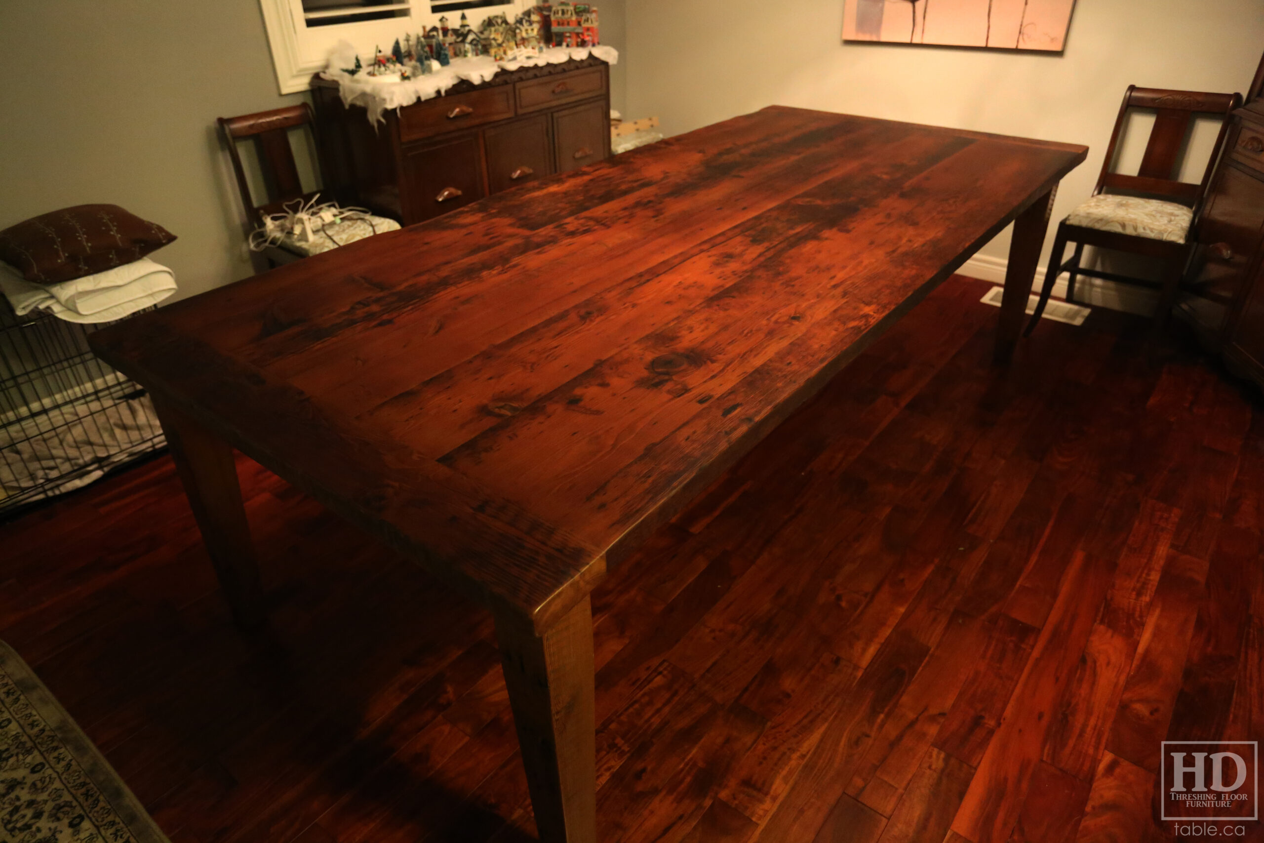 Custom Harvest Table made from Ontario Barnwood by HD Threshing Floor Furniture / www.table.ca