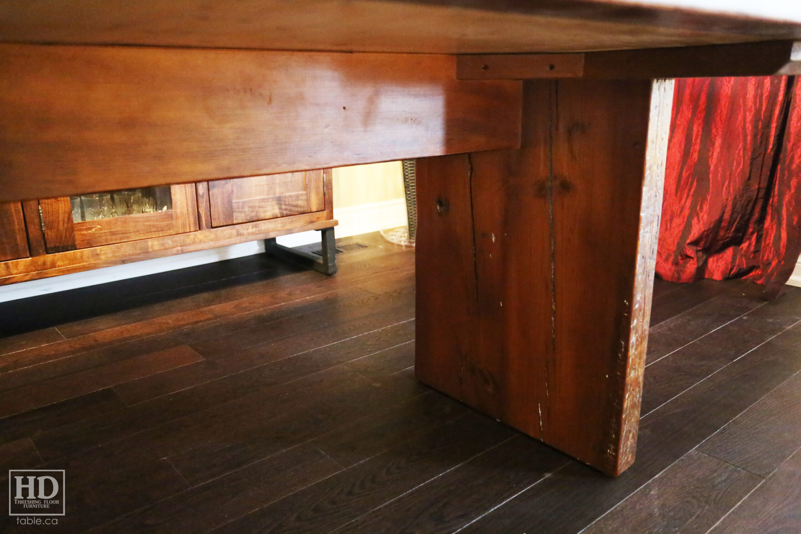 Reclaimed Wood Table by HD Threshing Floor Furniture / www.table.ca