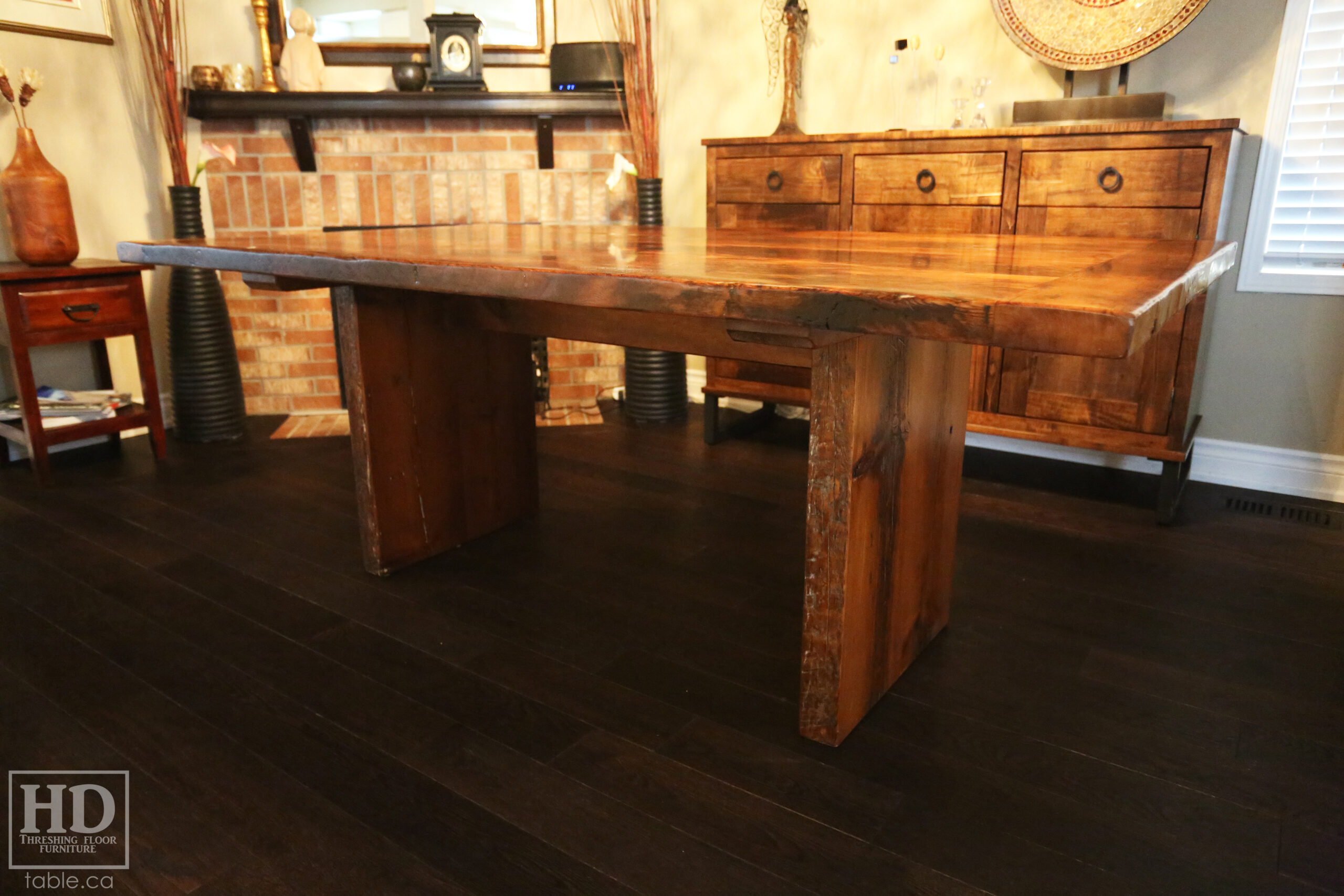 Reclaimed Wood Table by HD Threshing Floor Furniture / www.table.ca