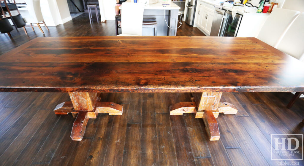 Barnwood Pedestal Table made from Ontario Barn by HD Threshing Floor Furniture / www.table.ca